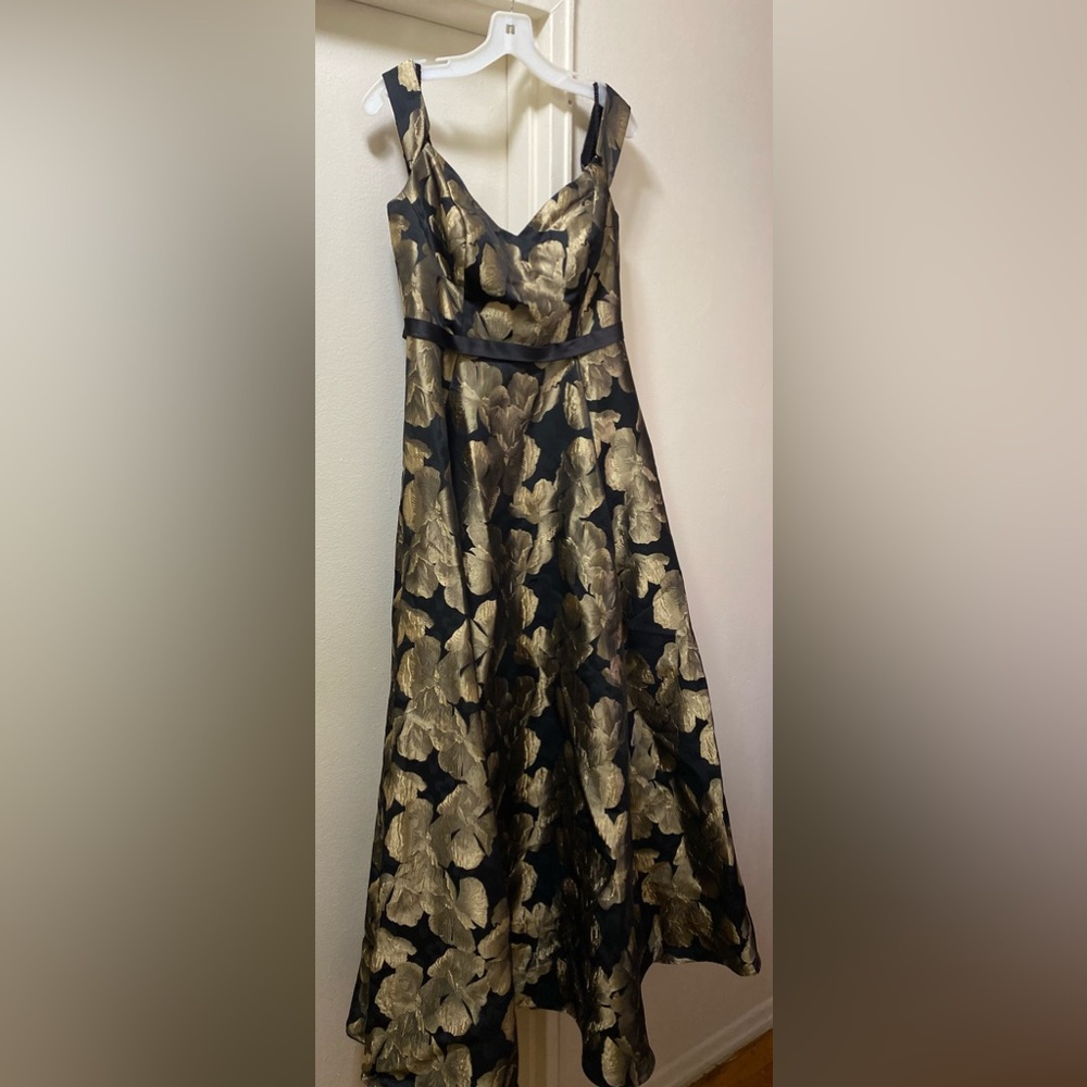 Davis bridal prom dress